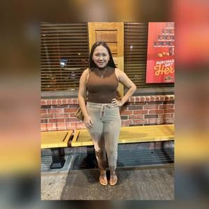 Meet your Posher, Nora